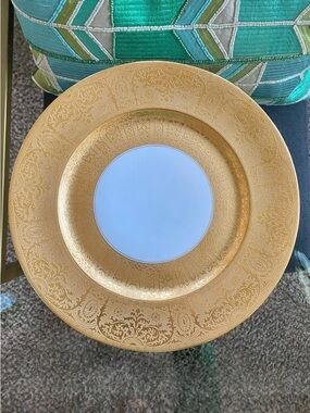 Heinrich & Co. Selb Royal Bavarian Gold Encrusted Bavarian Porcelain Charger